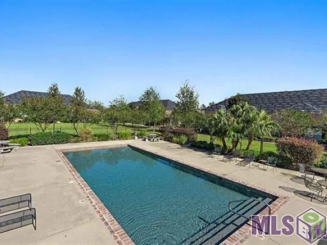 $1,750 | 4848 Windsor Village Drive, Unit 19, Baton Rouge, LA 70817