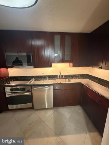 $2,900 | 8370 Greensboro Drive, Unit 811, McLean, VA 22102