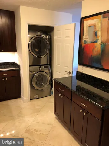 $2,900 | 8370 Greensboro Drive, Unit 811, McLean, VA 22102