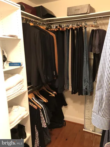 $2,900 | 8370 Greensboro Drive, Unit 811, McLean, VA 22102