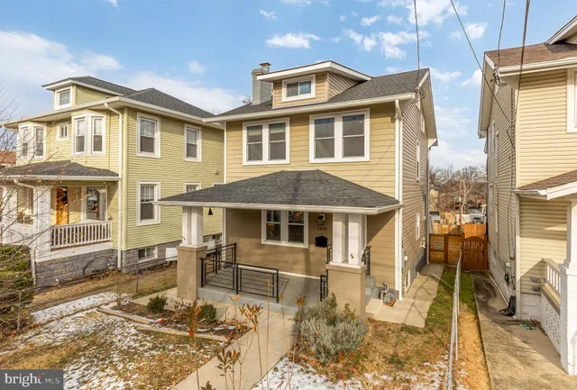 $5,500 | 2228 Kearny Street Northeast, Washington, DC 20018