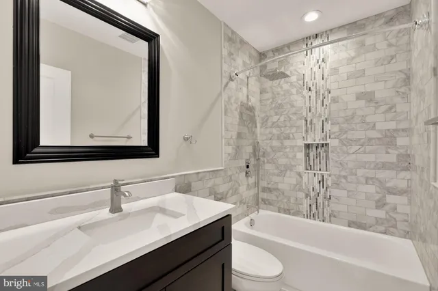 $5,500 | 2228 Kearny Street Northeast, Washington, DC 20018