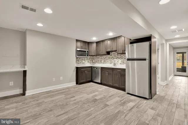 $5,500 | 2228 Kearny Street Northeast, Washington, DC 20018