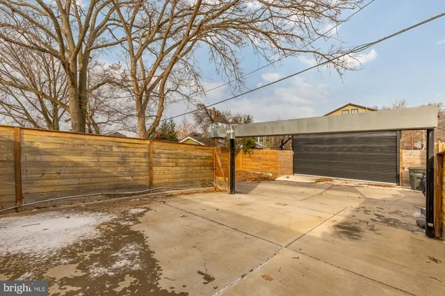 $5,500 | 2228 Kearny Street Northeast, Washington, DC 20018