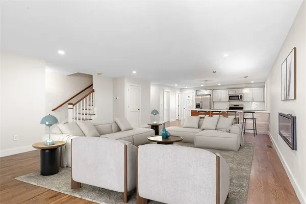 $499,500 | 4 Trinity Way, Johnston, RI 02919