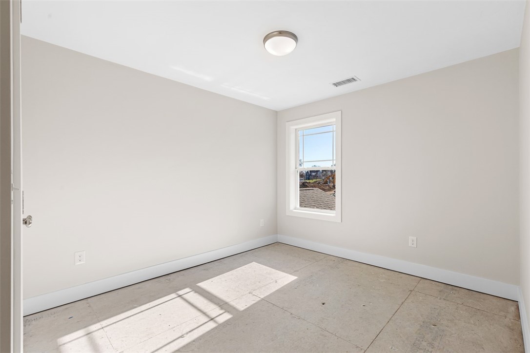 4 Trinity Way Johnston, RI 02919 - Photo 29 of 39