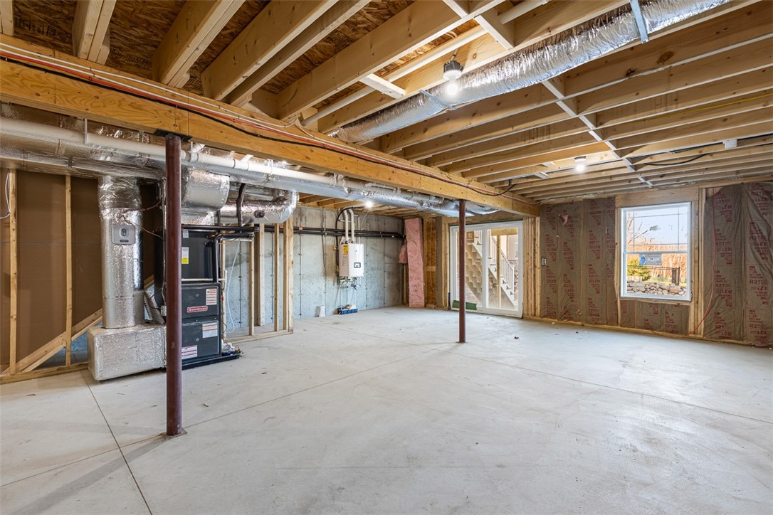 4 Trinity Way Johnston, RI 02919 - Photo 32 of 39