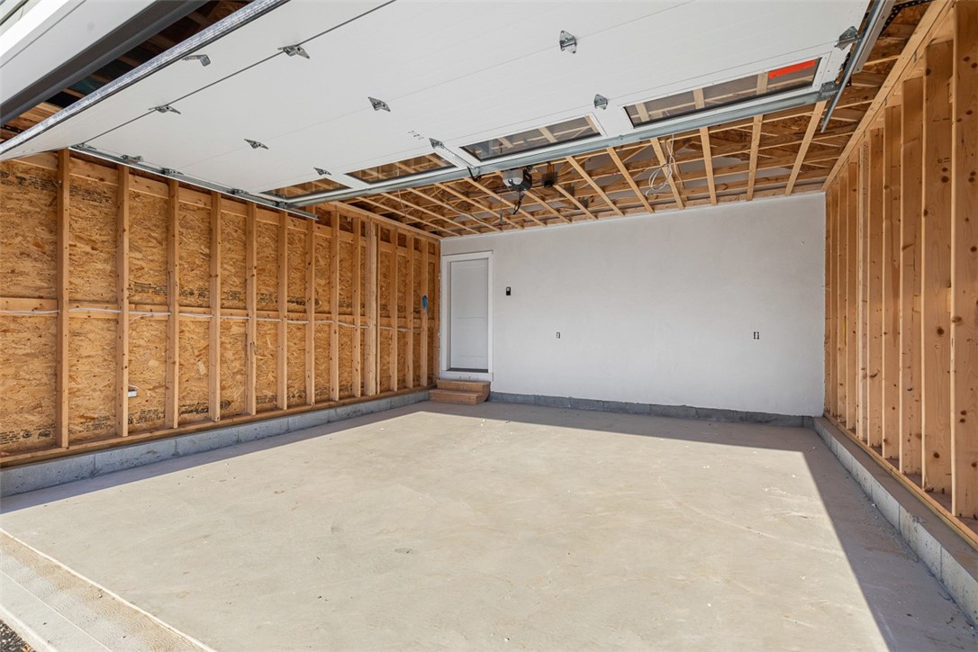 4 Trinity Way Johnston, RI 02919 - Photo 34 of 39