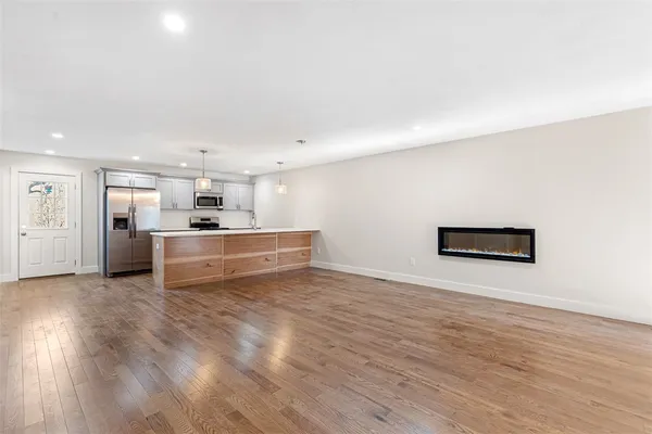 $499,500 | 4 Trinity Way, Johnston, RI 02919