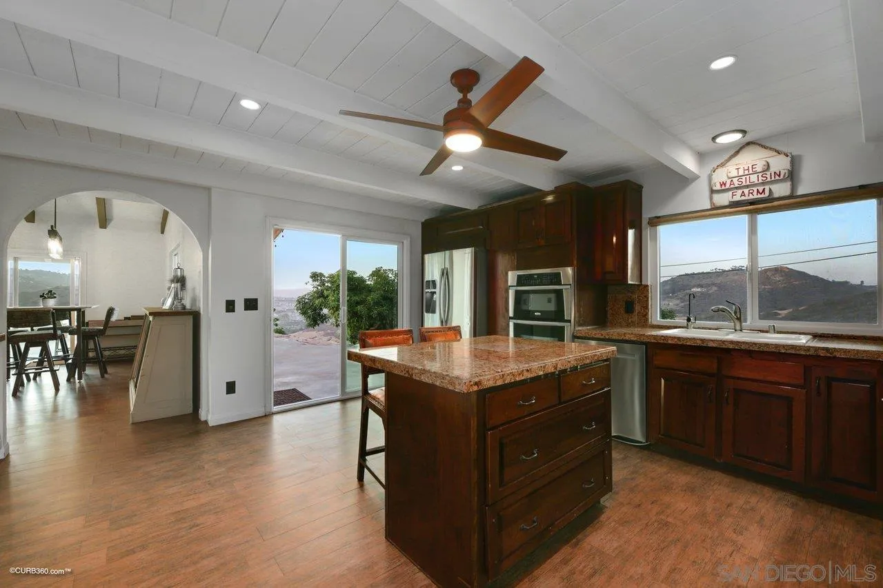 2925 Cordrey Drive Escondido, CA 92029 - Photo 13 of 75