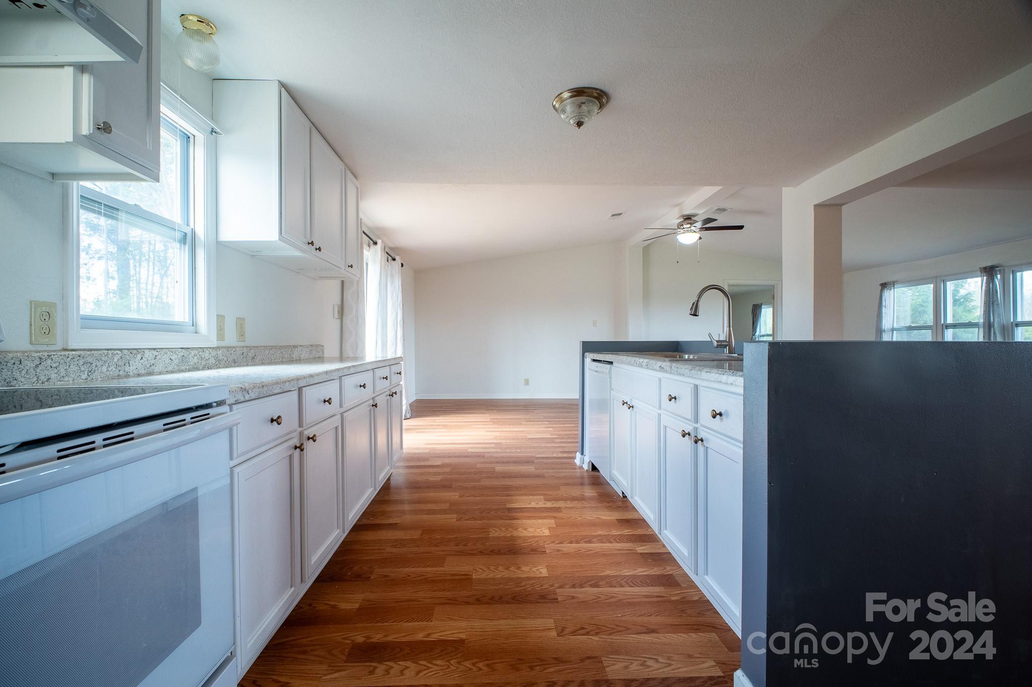 4017 C C & B Farm Road Conover, NC 28613 - Photo 8 of 18 Gallery Image 8