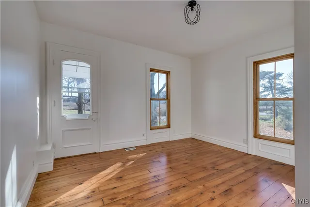 $399,900 | 32693 Schell Road, Le Ray, NY 13637