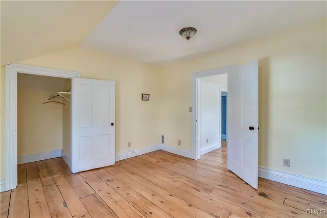 $399,900 | 32693 Schell Road, Le Ray, NY 13637