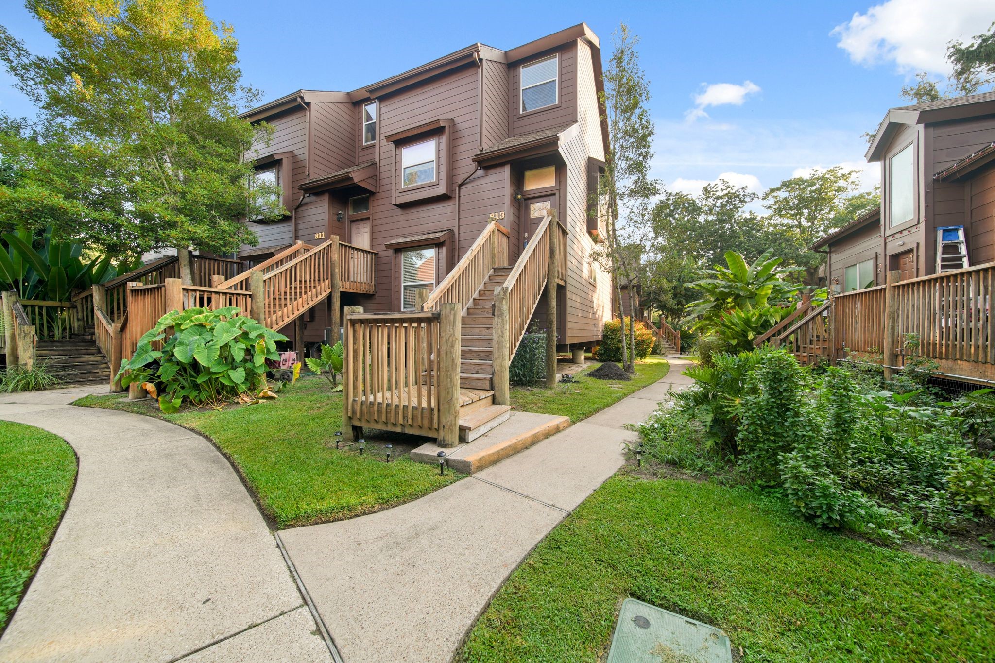 813 Davis Road League City, TX 77573 - Photo 1 of 22 a view of a house with a yard
