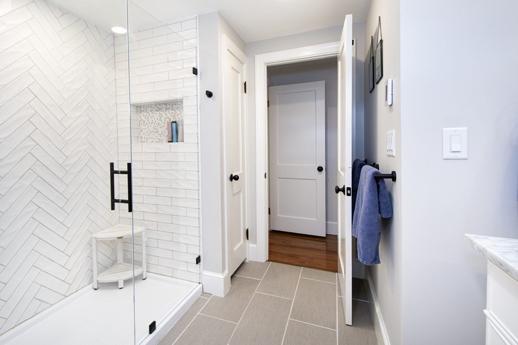 78 Colasanti Road Weymouth, MA 02191 - Photo 14 of 40