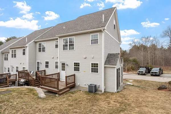 $424,900 | 8 Bradley Drive, Unit A, Groton, MA 01450