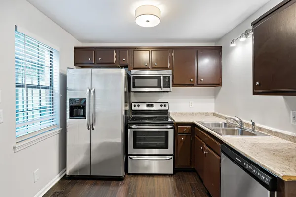 $1,600 | 3100 Conviser Drive, Nashville, TN 37207