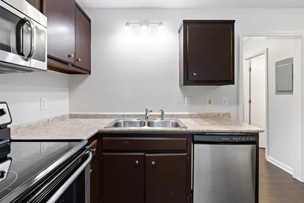 $1,600 | 3100 Conviser Drive, Nashville, TN 37207