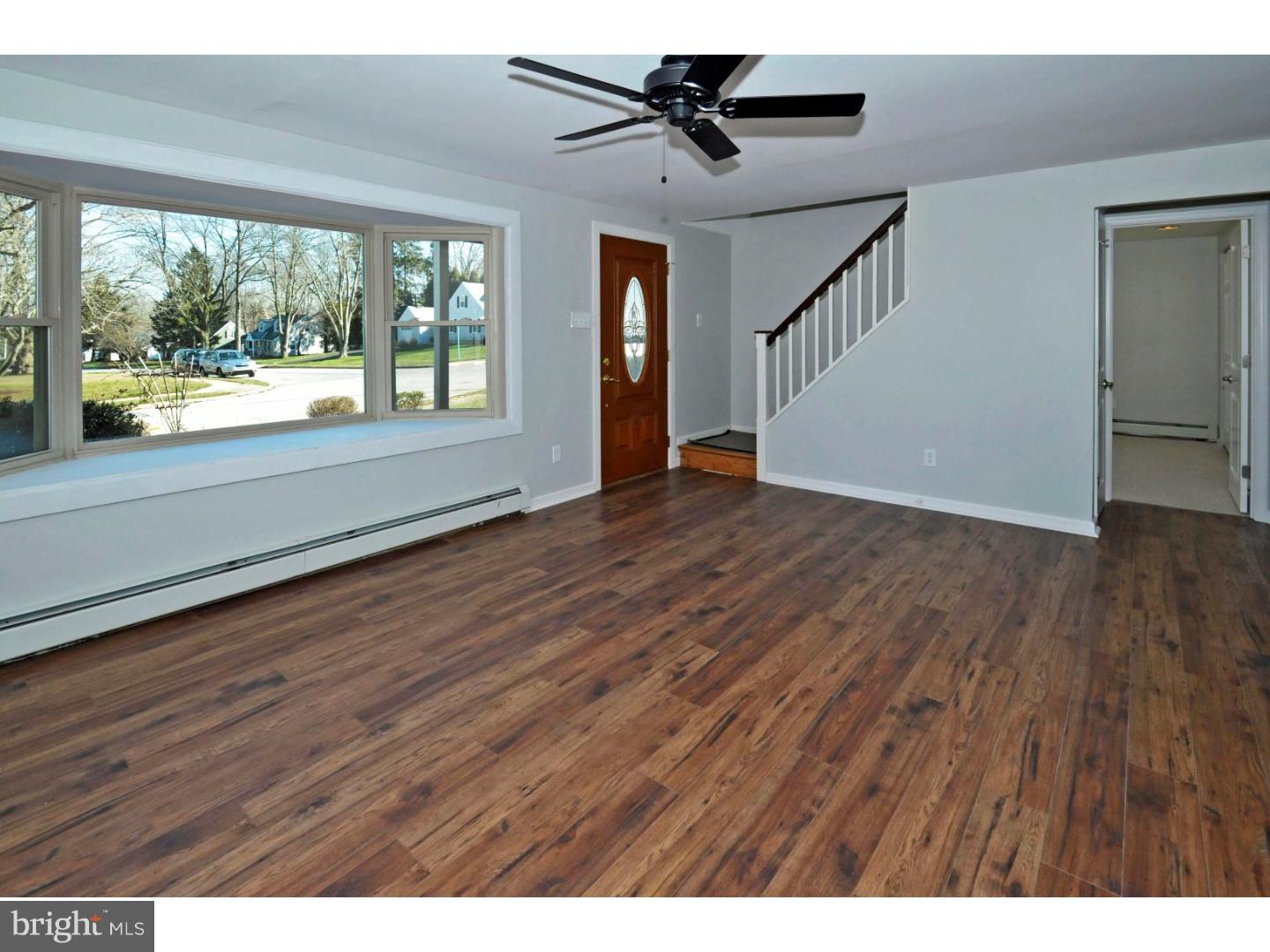 1200 Wedgewood Road Flourtown, PA 19031 - Photo 4 of 23 Foyer