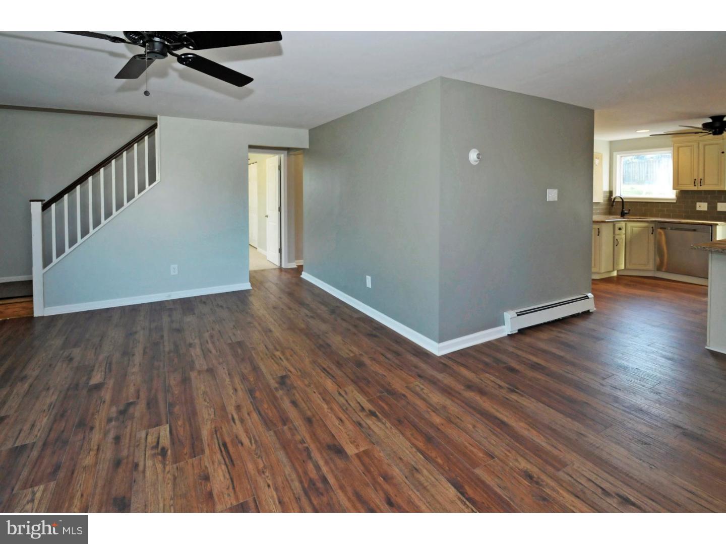 1200 Wedgewood Road Flourtown, PA 19031 - Photo 5 of 23 Living Room