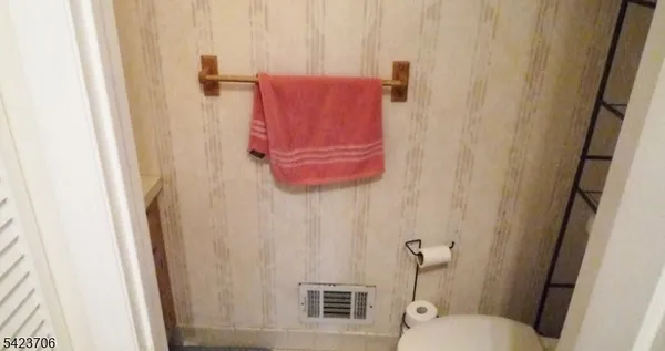 $3,600 | 14 Watchung Trail, Somerville, NJ 08876