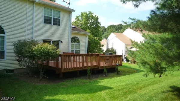 $3,600 | 14 Watchung Trail, Somerville, NJ 08876