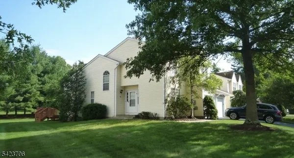 $3,600 | 14 Watchung Trail, Somerville, NJ 08876