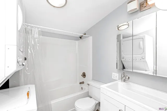 $216,000 | 623 Ave A, Port Allen, LA 70767