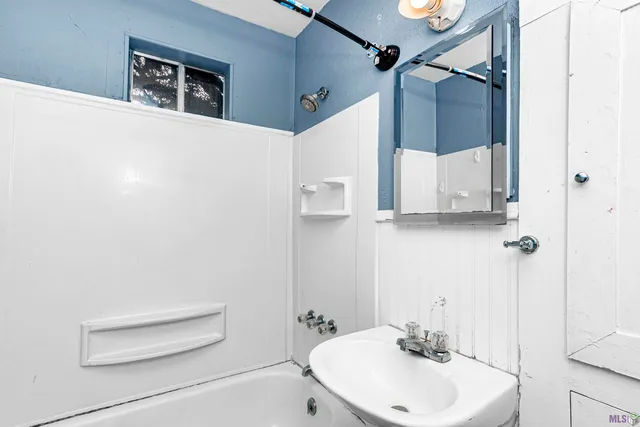 $216,000 | 623 Ave A, Port Allen, LA 70767