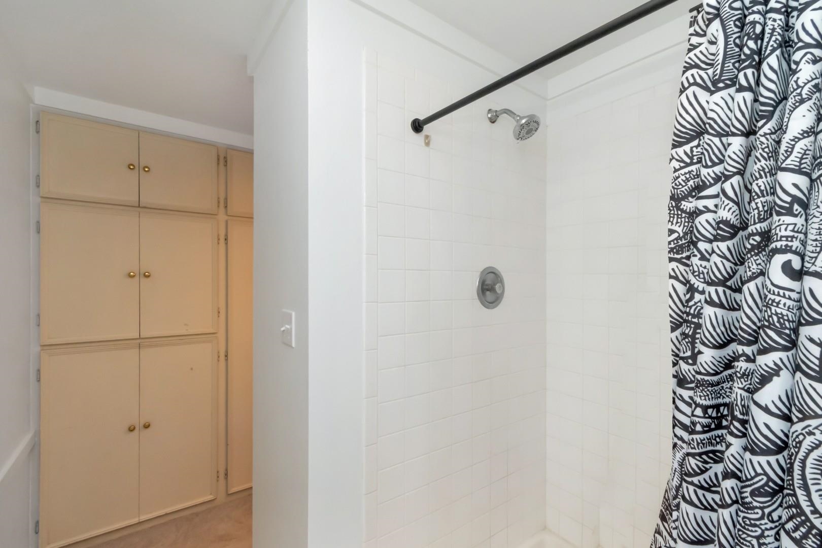 524 Spring Park Drive East Mobile, AL 36608 - Photo 24 of 56 Bathroom