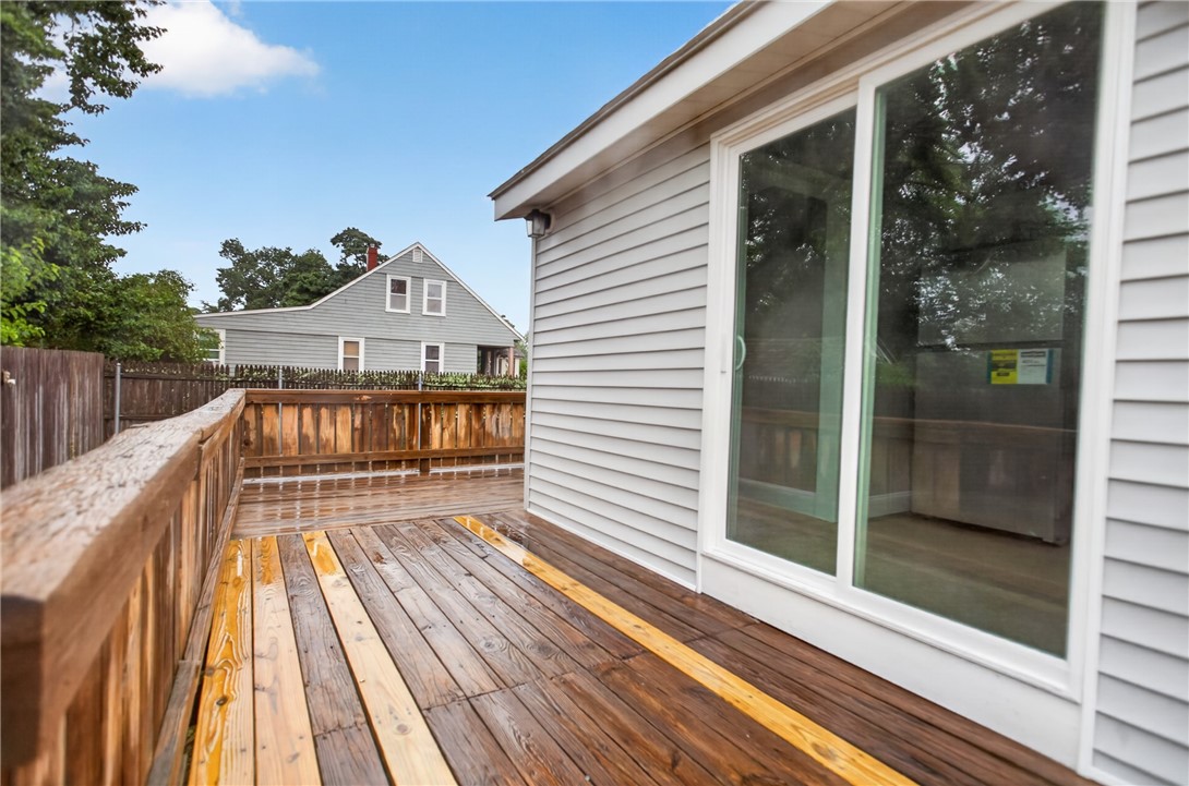 91 Ash Street Warwick, RI 02888 - Photo 40 of 49