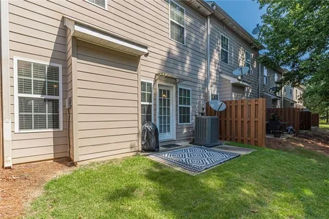 $259,990 | 7640 Rutgers Circle, Fairburn, GA 30213