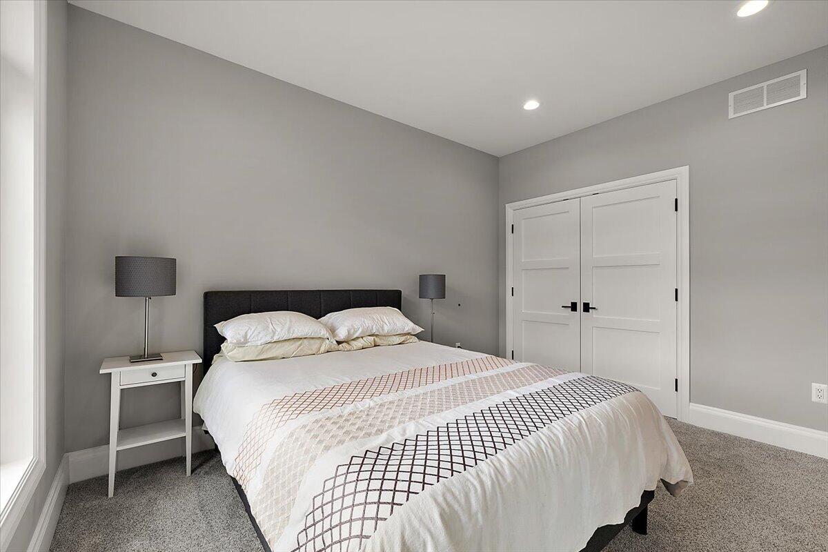 596 South Parker Road Ann Arbor, MI 48103 - Photo 43 of 80 087-596 S Parker-87