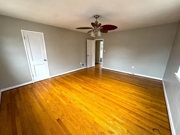 $330,000 | 1811 Windsor Avenue Southwest, Roanoke, VA 24015