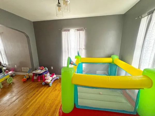 $330,000 | 1811 Windsor Avenue Southwest, Roanoke, VA 24015