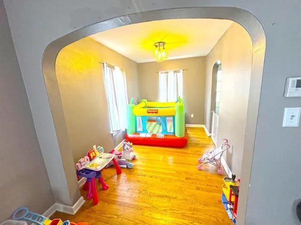 $330,000 | 1811 Windsor Avenue Southwest, Roanoke, VA 24015