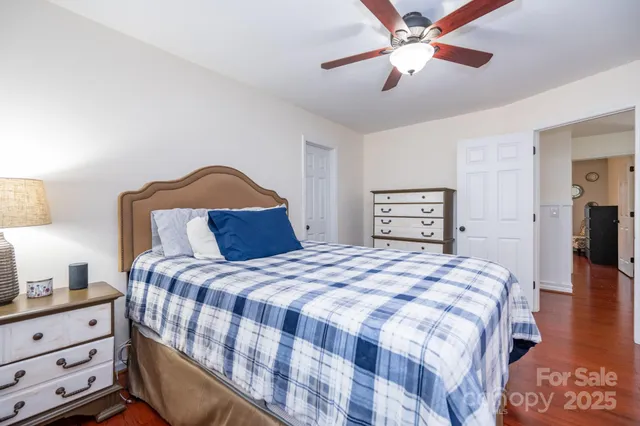 $569,000 | 5729 Woodridge Court Northwest, Concord, NC 28027