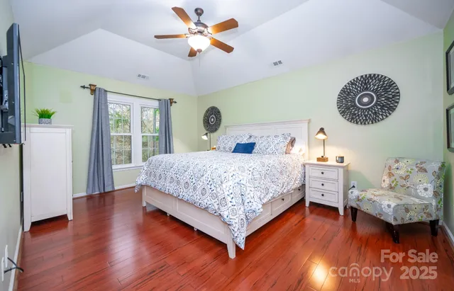 $569,000 | 5729 Woodridge Court Northwest, Concord, NC 28027