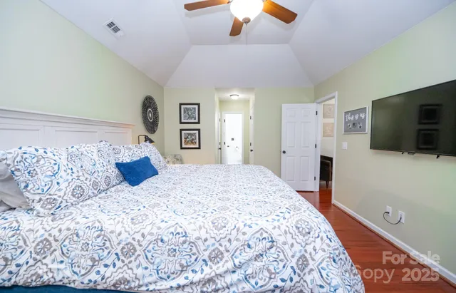 $569,000 | 5729 Woodridge Court Northwest, Concord, NC 28027