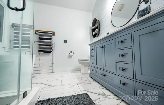 $569,000 | 5729 Woodridge Court Northwest, Concord, NC 28027