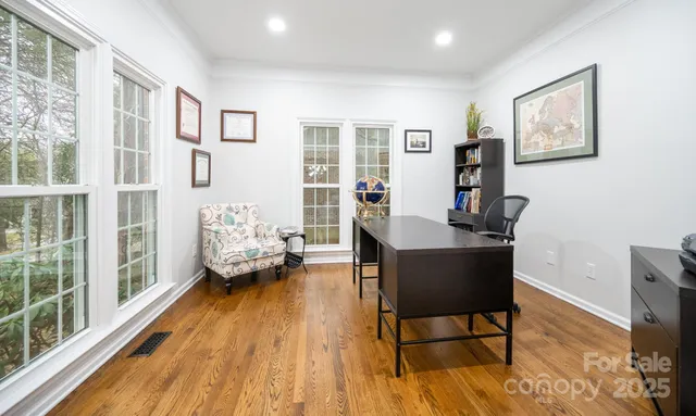 $569,000 | 5729 Woodridge Court Northwest, Concord, NC 28027