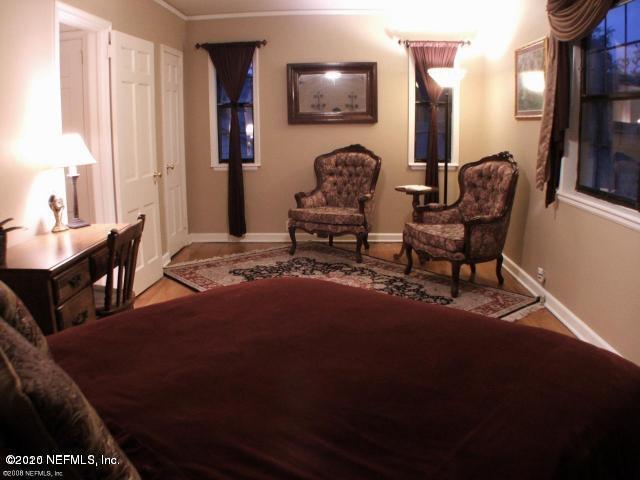 1318 Nicholson Road Jacksonville, FL 32207 - Photo 11 of 19 a living room with furniture and a window
