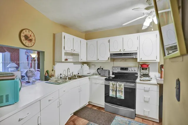 $169,000 | 1710 Northeast 191st Street, Unit 1173, Miami, FL 33179