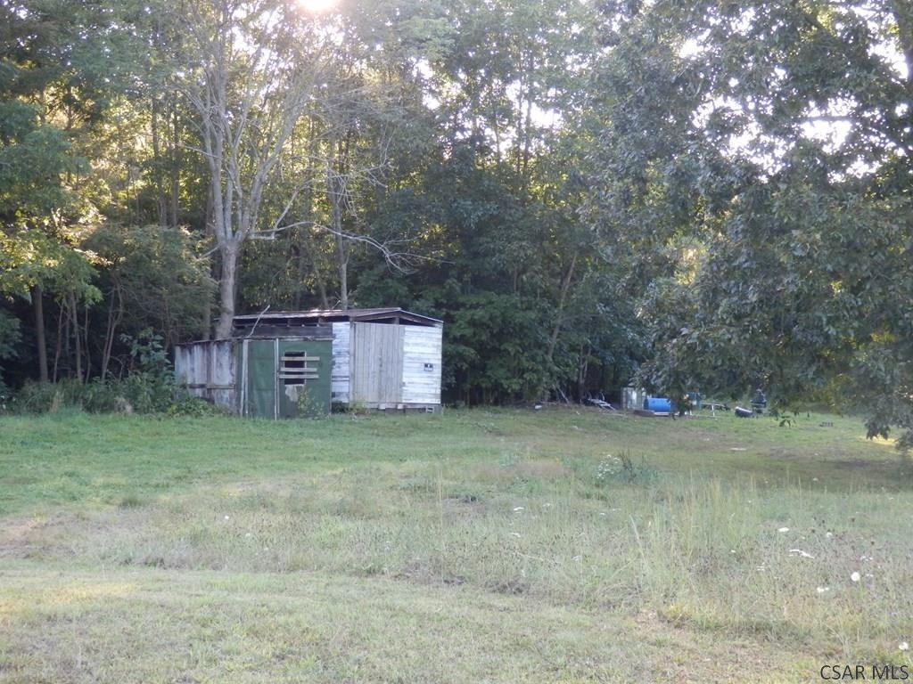 539 Piney Run Road Salisbury, PA 15558 - Photo 2 of 4 a fire hydrant in the middle of a field