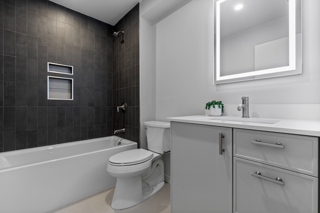 6 Claflin Road, Unit 1 Brookline, MA 02445 - Photo 15 of 20