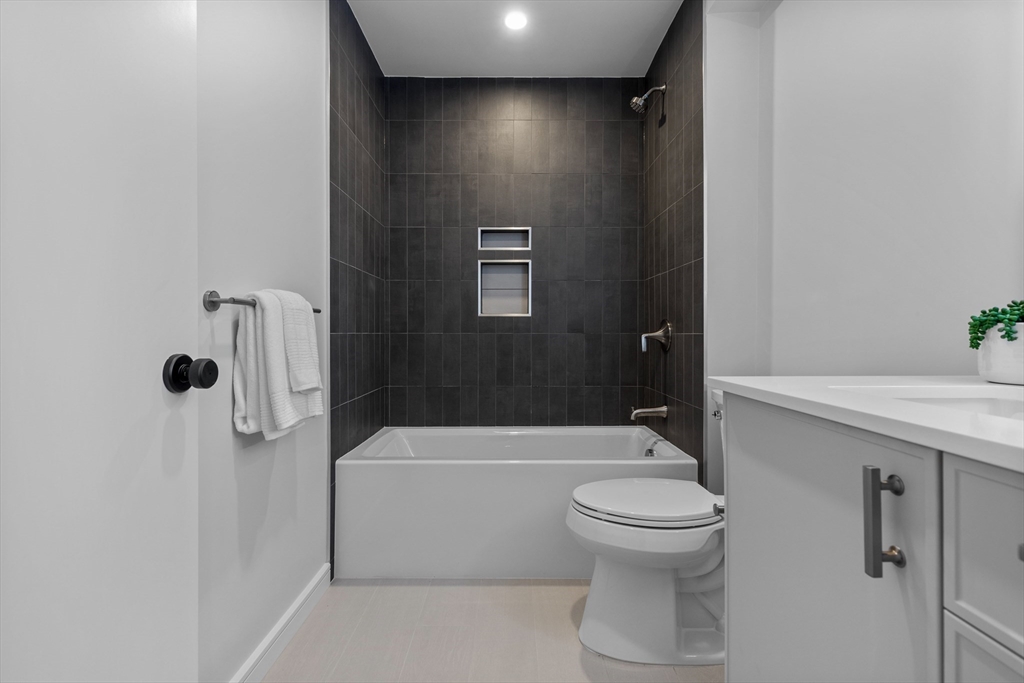 6 Claflin Road, Unit 1 Brookline, MA 02445 - Photo 16 of 20