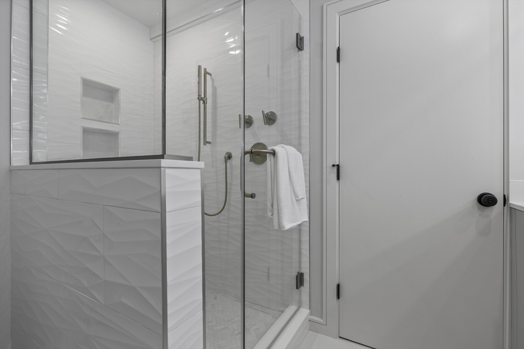 6 Claflin Road, Unit 1 Brookline, MA 02445 - Photo 18 of 20