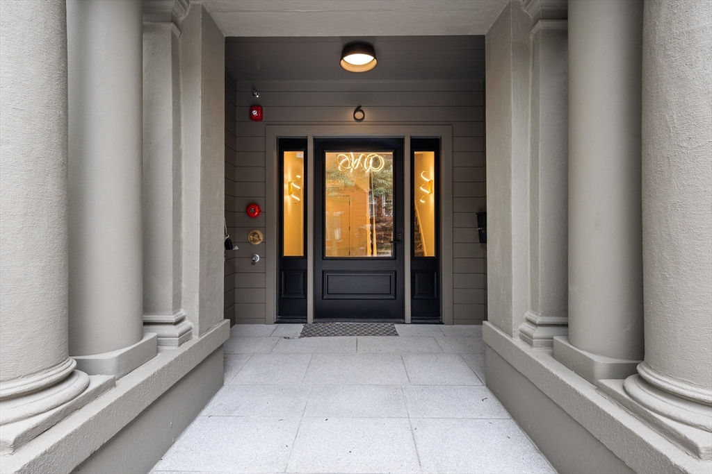 6 Claflin Road, Unit 1 Brookline, MA 02445 - Photo 19 of 20