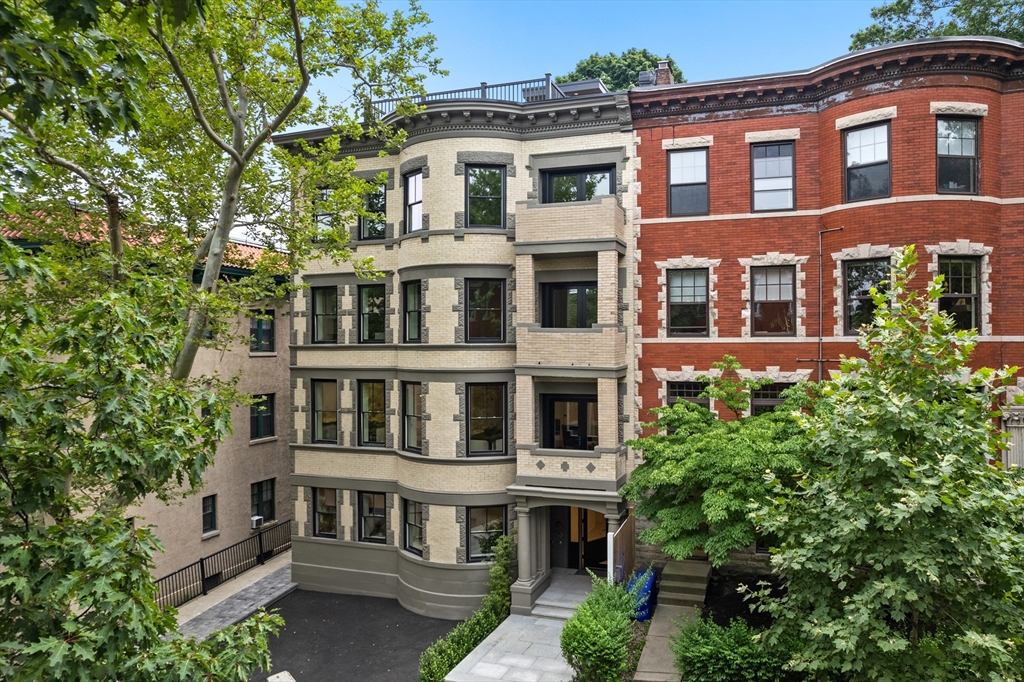 6 Claflin Road, Unit 1 Brookline, MA 02445 - Photo 20 of 20