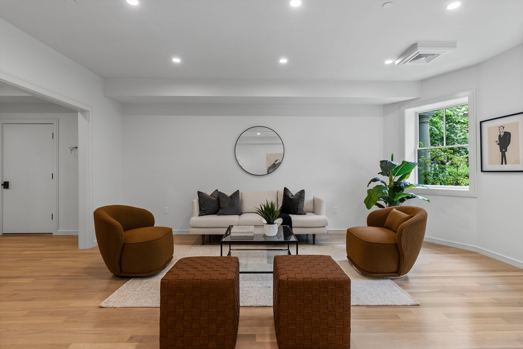 6 Claflin Road, Unit 1 Brookline, MA 02445 - Photo 4 of 20